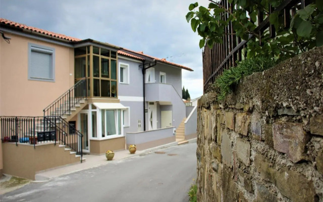 Apartmaji Hrvatin v Kortah