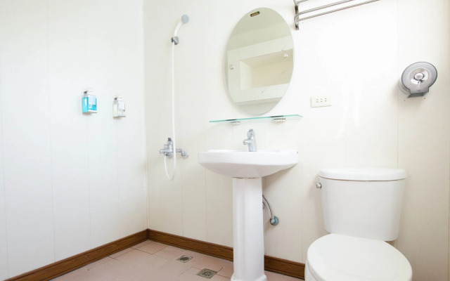 Lantian Baiyun homestay