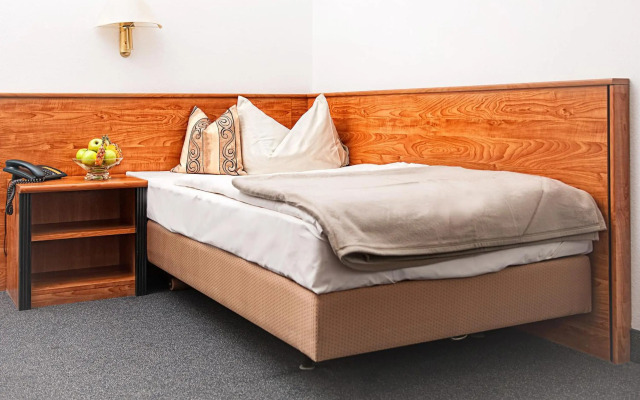 Hotel & Restaurant Zum Hirsch