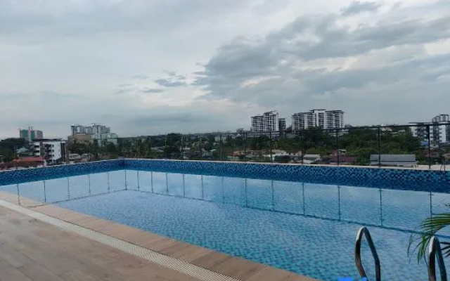 56 Hotel Block B – Pool – Kuching