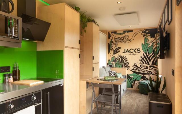 The Jungle - Unique Cabin in Millport