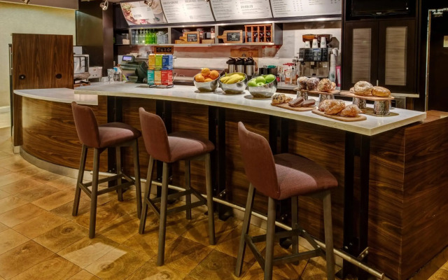 Courtyard by Marriott Memphis Germantown