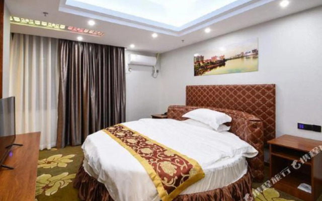 Huangjia Hotel