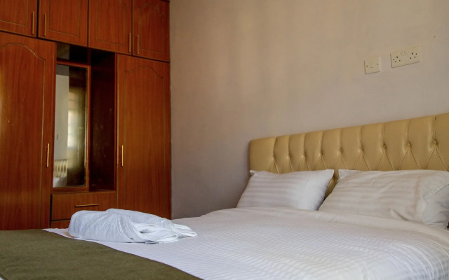 Kuniville Guest House