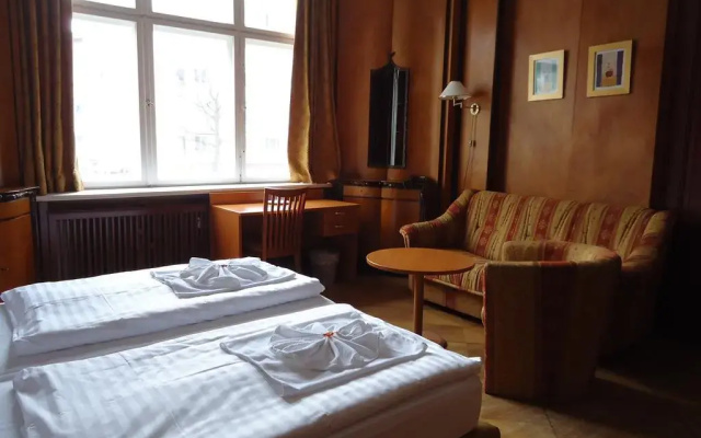 Hotel Aster
