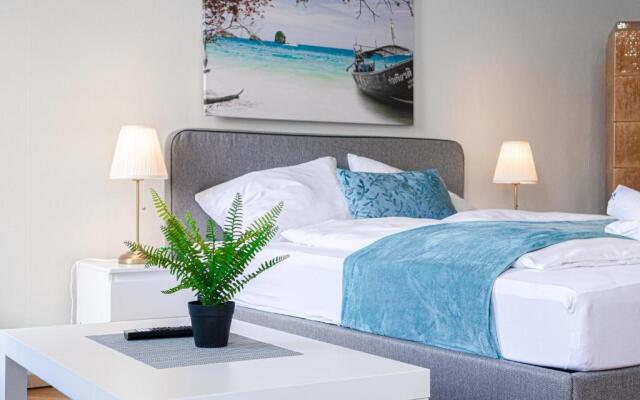 Brilliant 2BR Apt. near AKH-Hospital