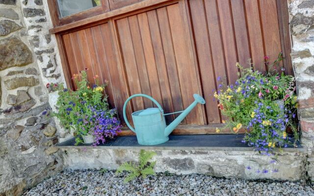 Rustic Holiday Home in Lynton with Garden near Malmsmead
