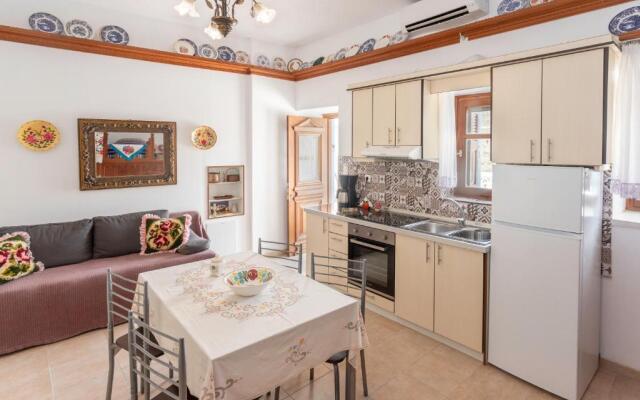 Nicolas Traditional House of Olympos