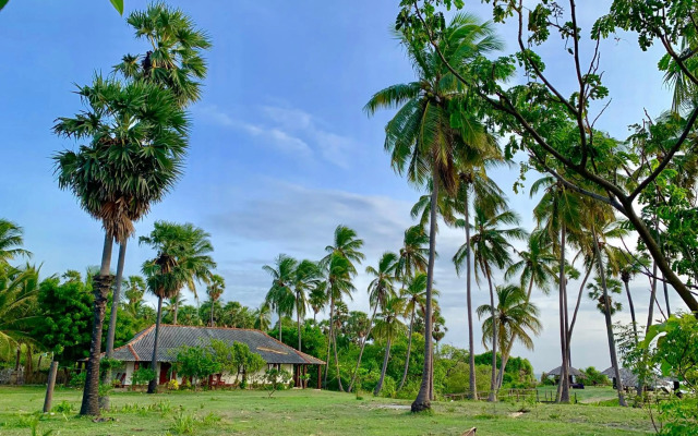 108 Palms Beach Resort