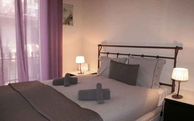 Avenida Apartments Tapioles