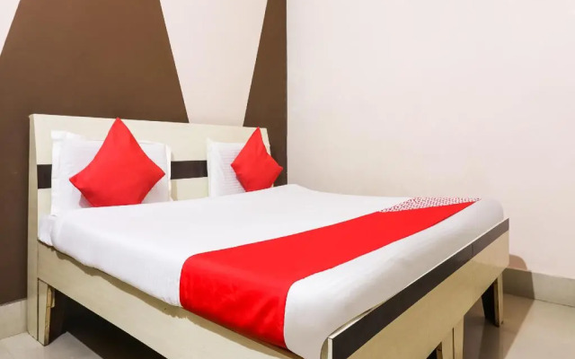 Green World by OYO Rooms