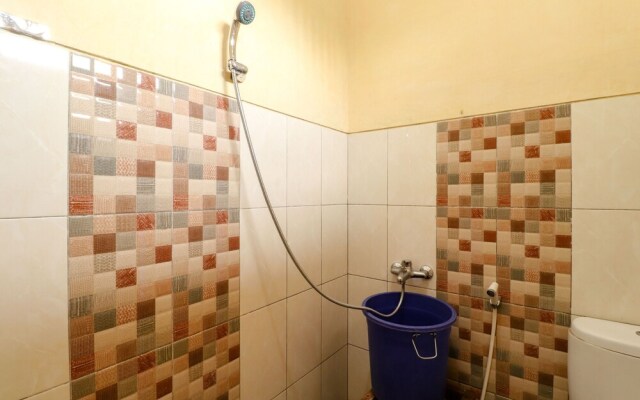 Joglo Family Hotel & Homestay