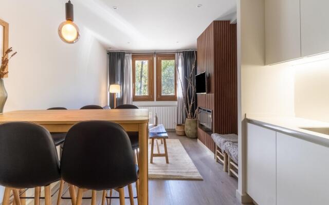 Unique stonehouse in Benasque near centre