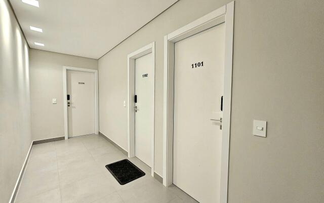 Apt Novíssimo 3quartos 2vagas garagem prox centro