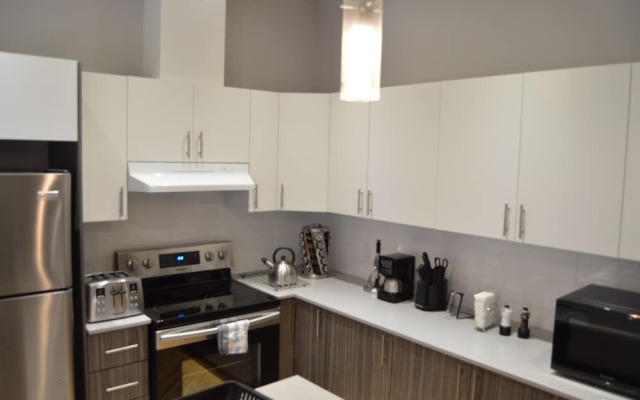 Le St Denis 1 bedroom - mtlFlats