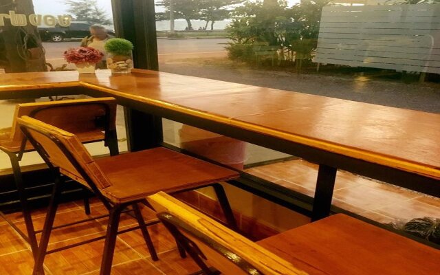 Phupa Beach Resort