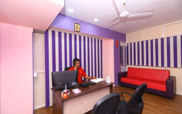 Olive Castles Inn by OYO Rooms