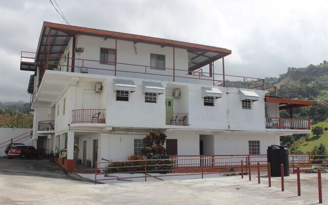Murray Heights Hotel