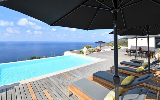 Villa Luna 8 1 in Cefal