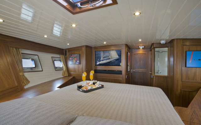 Domicil Yacht Hotel