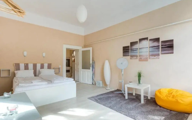 Origo Apartment