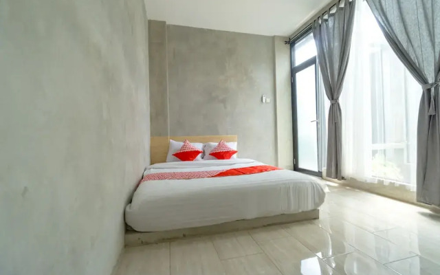 Oyo 1645 Lot56