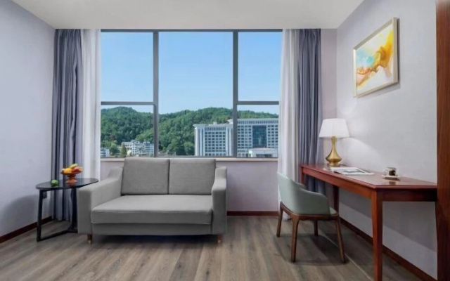 King's Park International Hotel – Guest Rooms – Yichun