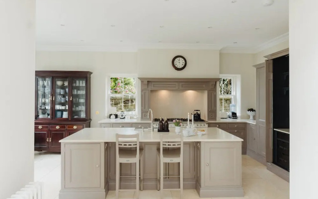 Private and Prestigious Luxury Home