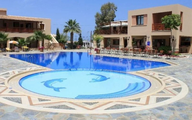 Omega Platanias