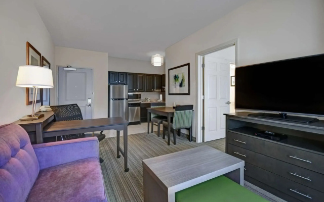 Homewood Suites by Hilton Eatontown