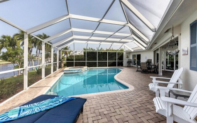 597 bal Harbor Blvd
