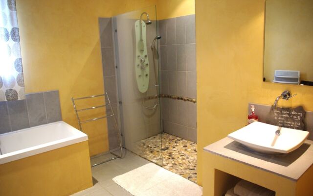 Le Hameau des Coquelicots