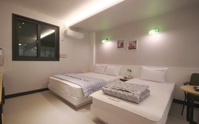 Jinju Broadway 42nd Street