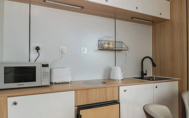 Buckland House Pod