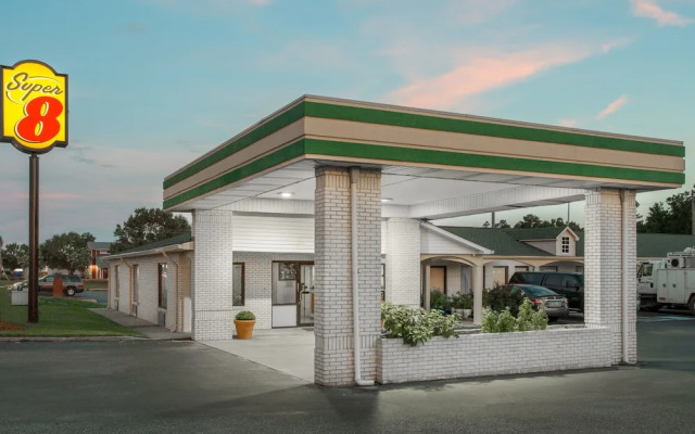 Super 8 Sumter