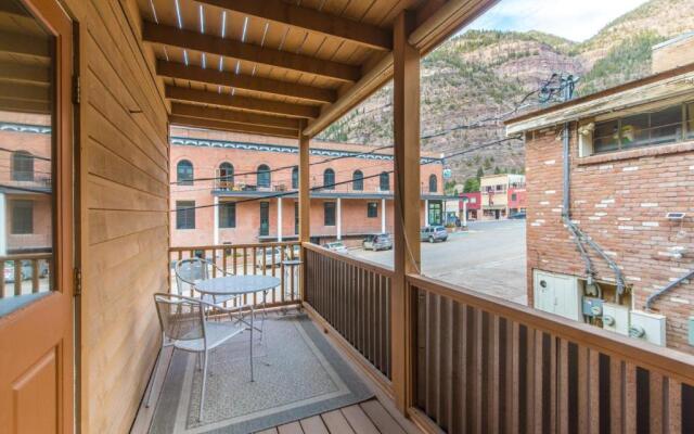 225 6th Avenue Unit 3