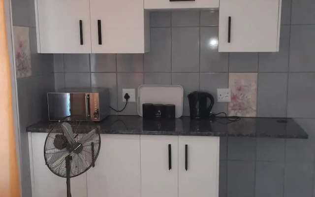 Newcastle Thully guest house