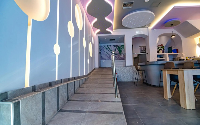 N E P center Hotel Rodos