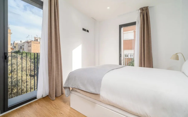 Limehome Barcelona Plaça Pirineus