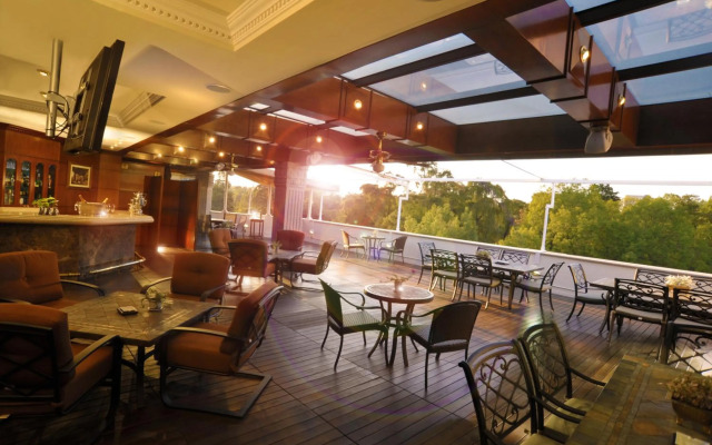The Green Park Hotel