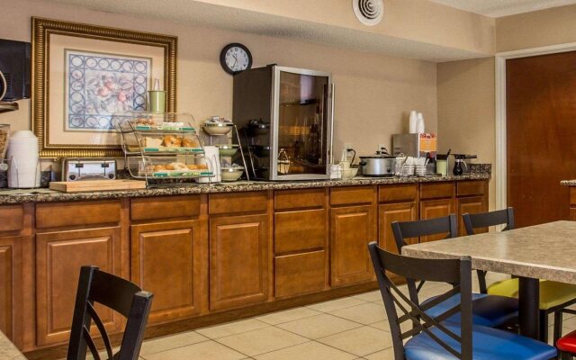 Quality Inn Huntersville near Lake Norman