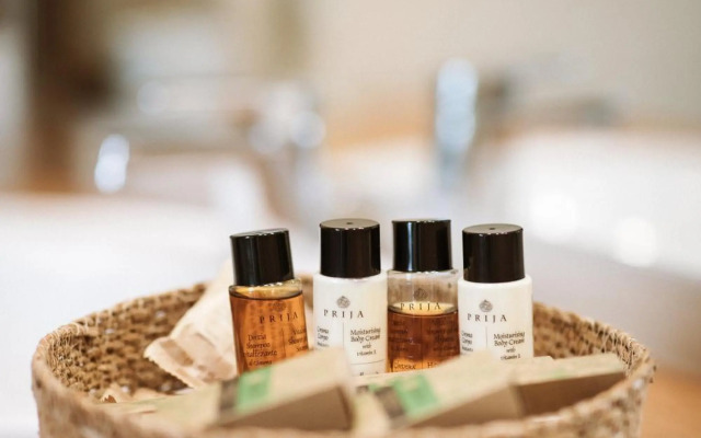 Silver Pine Apartment