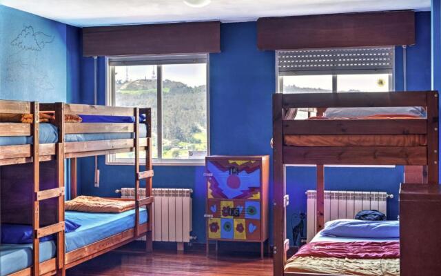 Meiga Backpackers