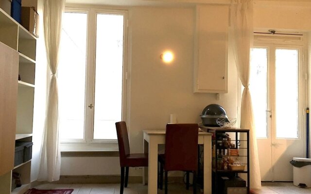 Charmant Studio Cocooning Lit Mezzanine Paris 7E