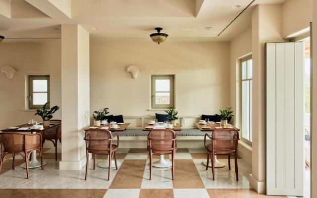 Cosme, A Luxury Collection Resort, Paros