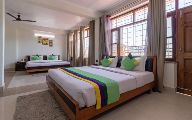Treebo Stotrak S N Residency, Mussoorie