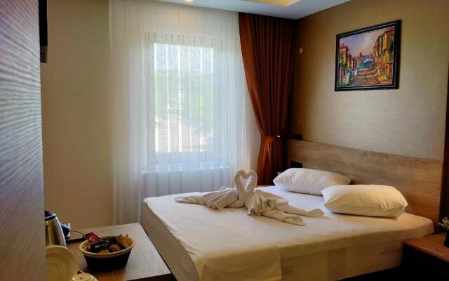 Palmiye Suites Hotel