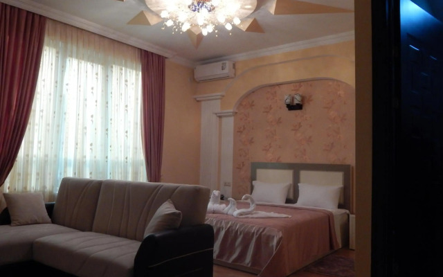 Lux Palace Hotel