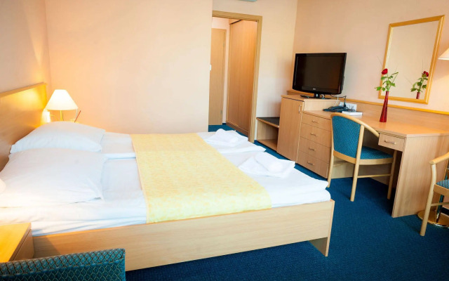 SunGarden Wellness & Conference Hotel
