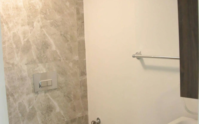 Ixir Hotel